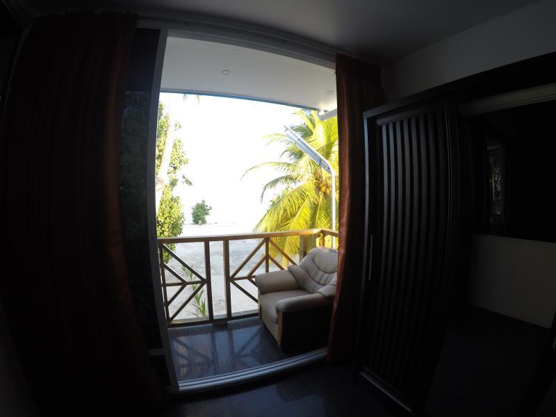 Seven Corals Hotel Maafushi Exterior photo